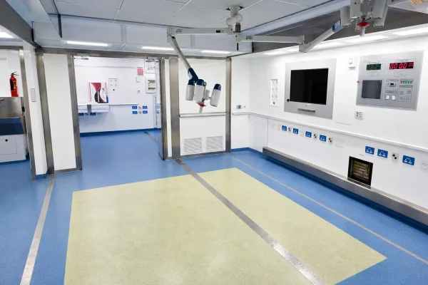 Specialist cleaning support for Vanguard Healthcare mobile clinical facilities